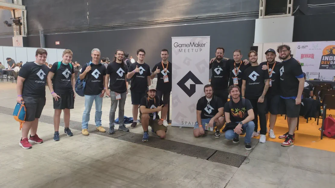 Nhiều Tài Khoản GameMaker Community