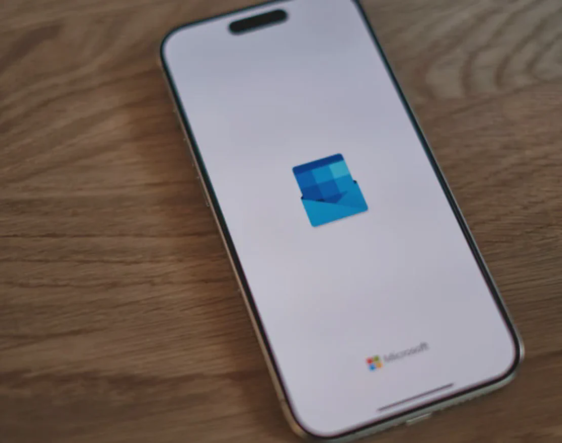 Multiple Outlook Accounts